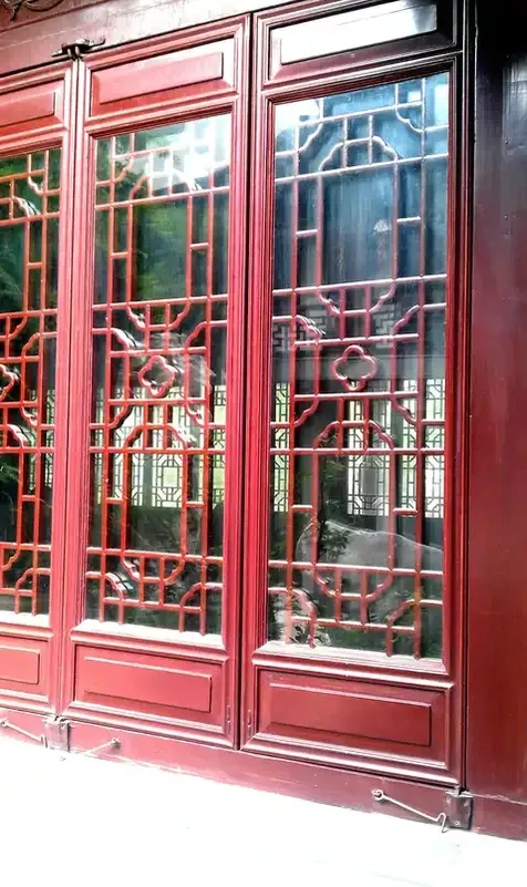 中式传统仿古花格门窗隔扇门-古建装饰木构件定制厂家