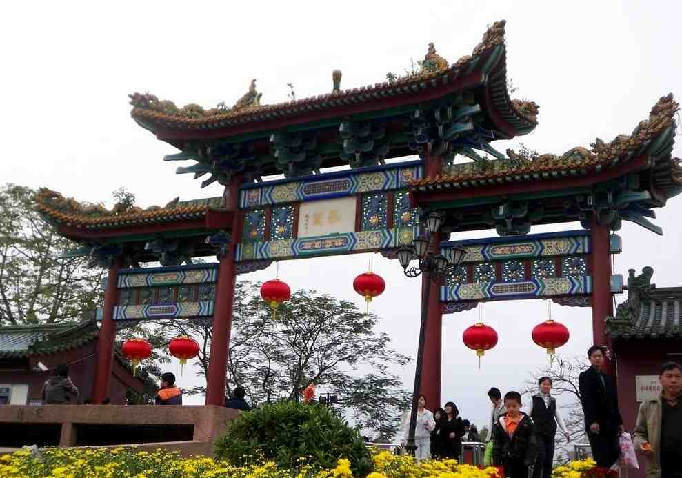 Traditional Chinese Archway Paifang Manufacturer | Wooden Memorial Gate Custom Design
