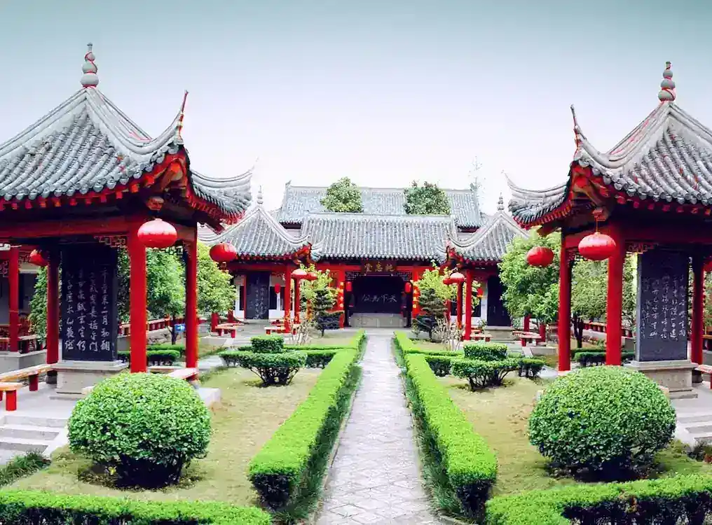 衡阳古镇改造：重庆古建施工如何通过仿古建筑实现文旅项目预算优化