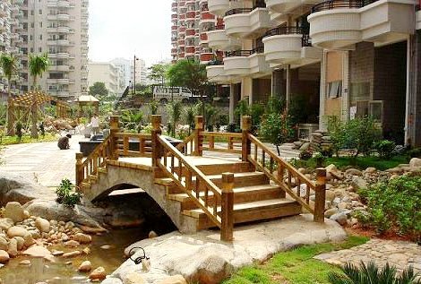 Decorative Wooden Garden Bridge Manufacturer | Arched Footbridge Pond Stream