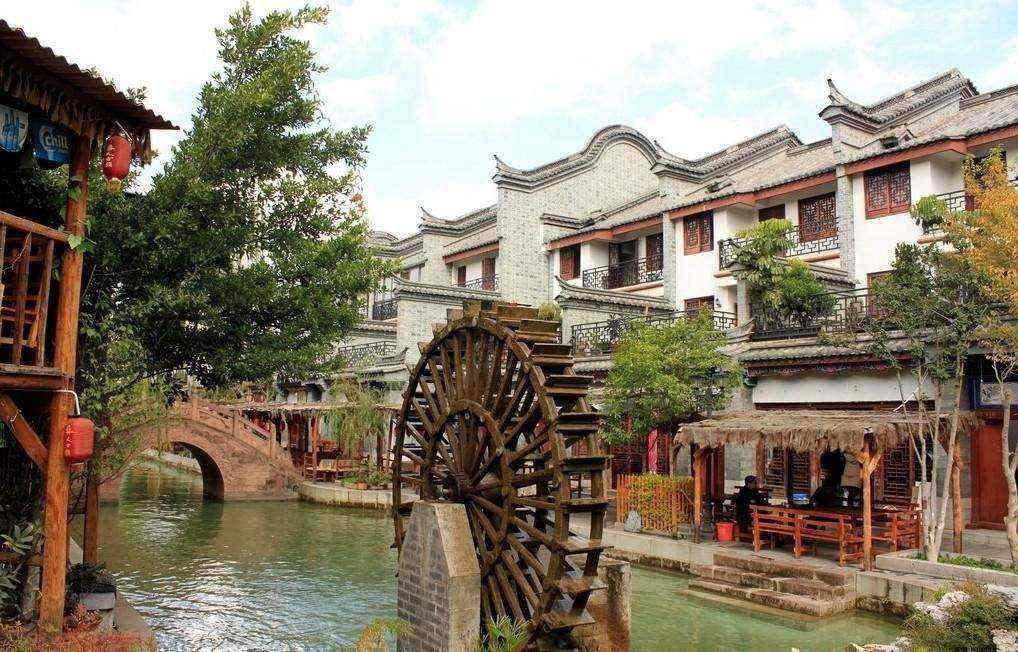 Traditional Chinese Water Wheels: Engineering Marvels of Ancient Irrigation