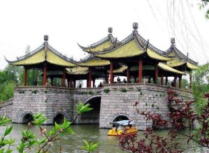 赣州古建榫卯结构全解析：从斗拱到亭廊的千年智慧