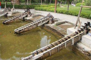 仿古水车制作工艺详解：从龙骨水车到景观水车定制全攻略