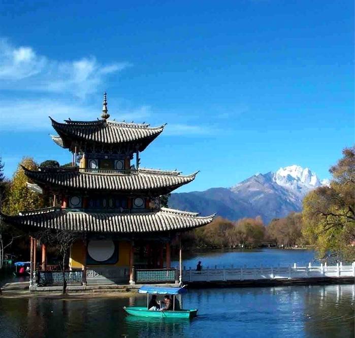 昆明传统木质战车与攻城器械定制：景区博物馆展示方案