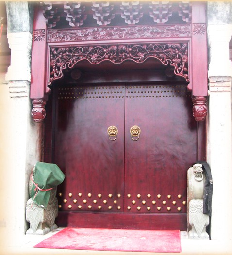 Hand-Carved Antique Signboards in Chongqing: Custom…