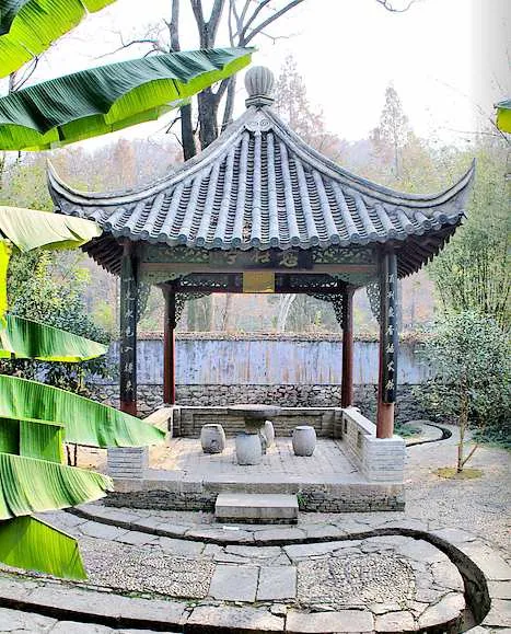 泰州古建构件如何选？重庆工厂直发随梁、圆光罩、脊垫板等木作工艺解析