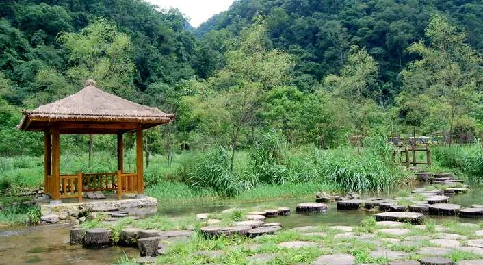 昆明原生态茅草亭 景区农庄民厂家