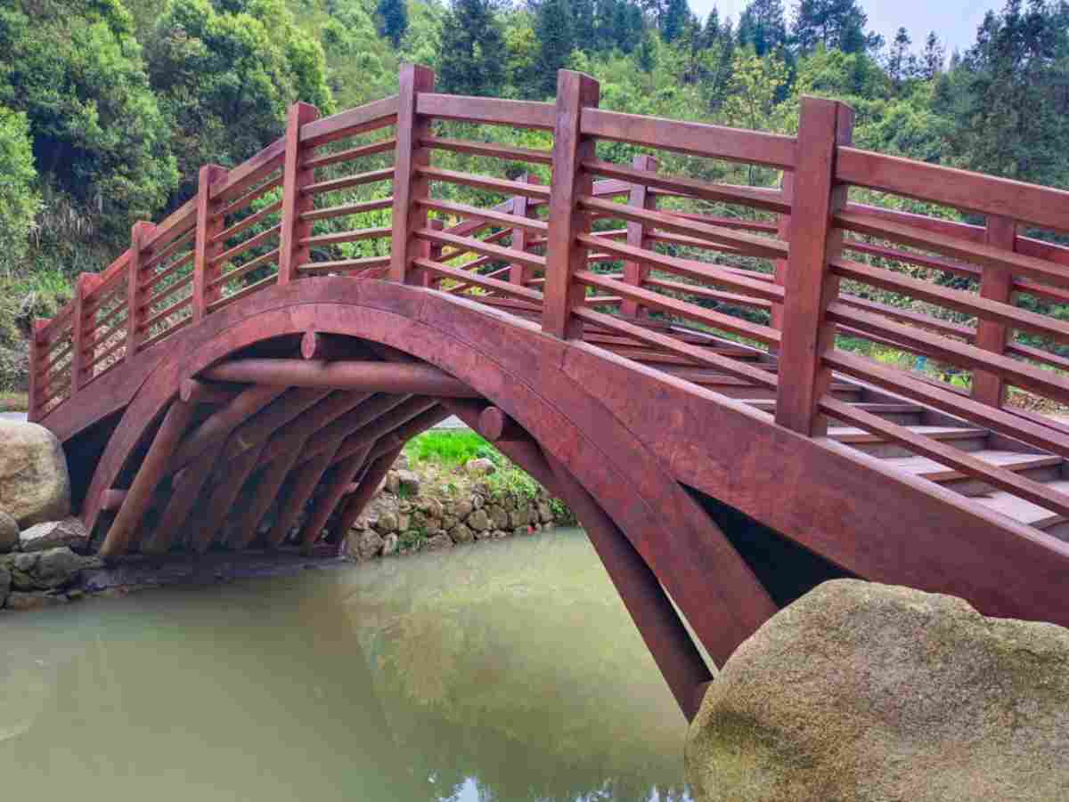 garden arch bridge Wooden