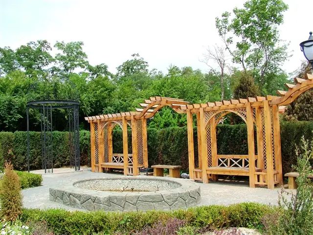 Wooden Fence and Railing Manufacturer | ACQ Pressure Treated Garden Fence Panels